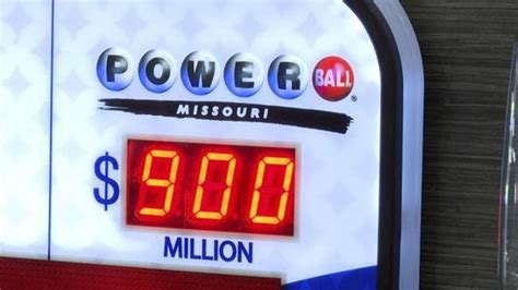 Stores see increase in ticket sales ahead of estimated $900 million Powerball jackpot